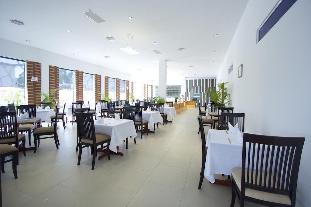 Moon Julie Hotel Sihanoukville Exterior foto